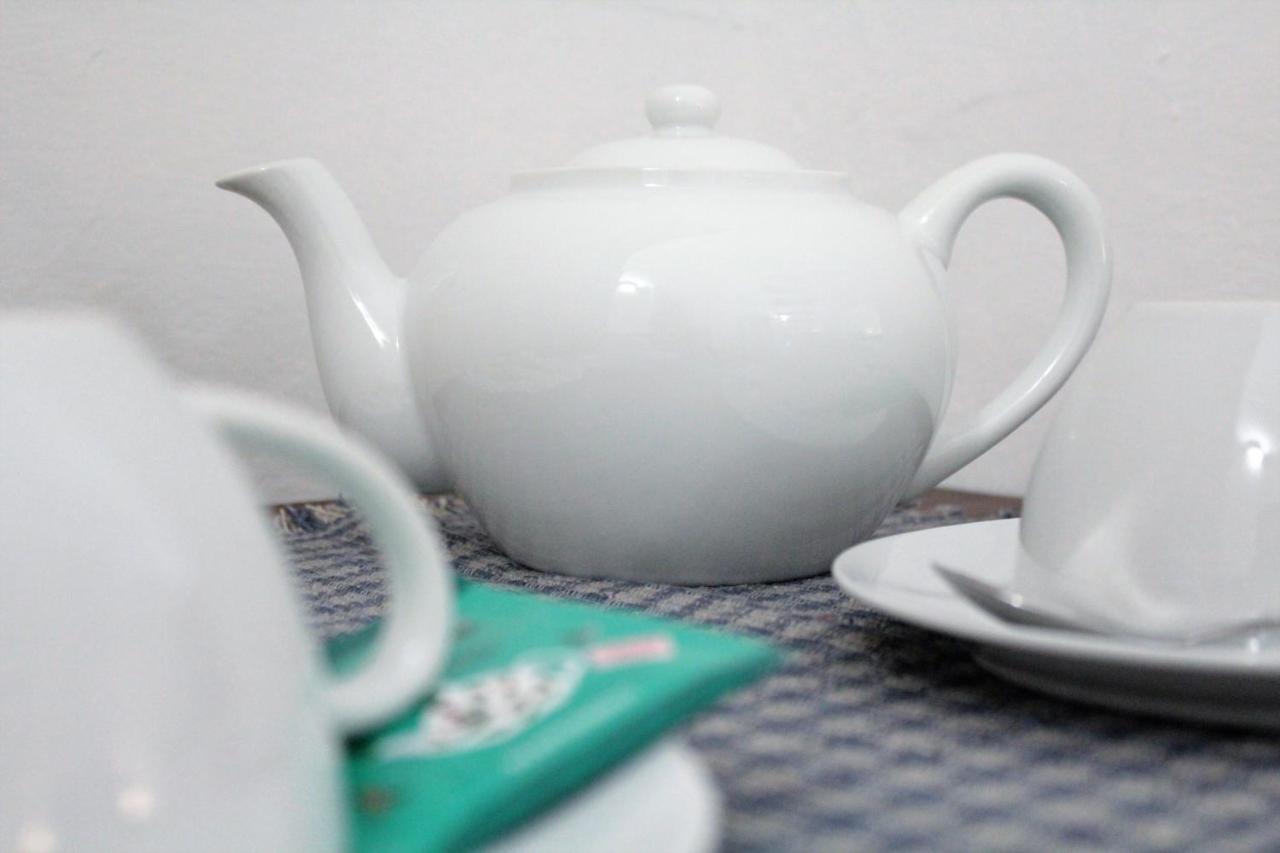 メザーニェ A Casa Ventotto Bed & Breakfast エクステリア 写真