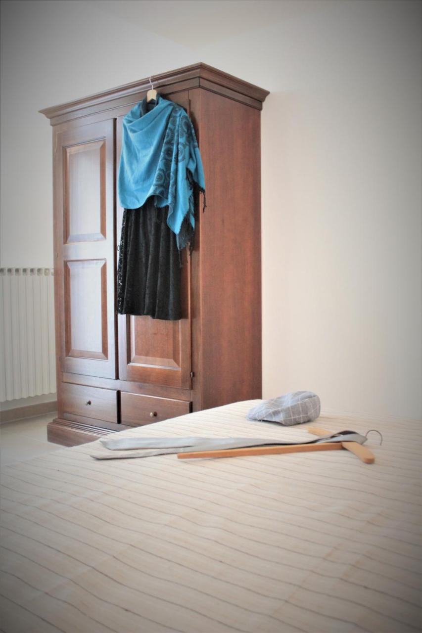 メザーニェ A Casa Ventotto Bed & Breakfast エクステリア 写真