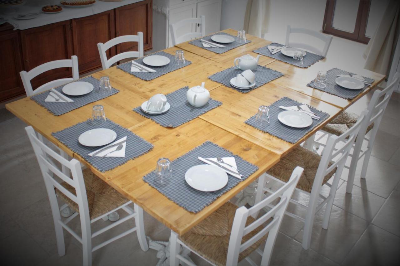 メザーニェ A Casa Ventotto Bed & Breakfast エクステリア 写真