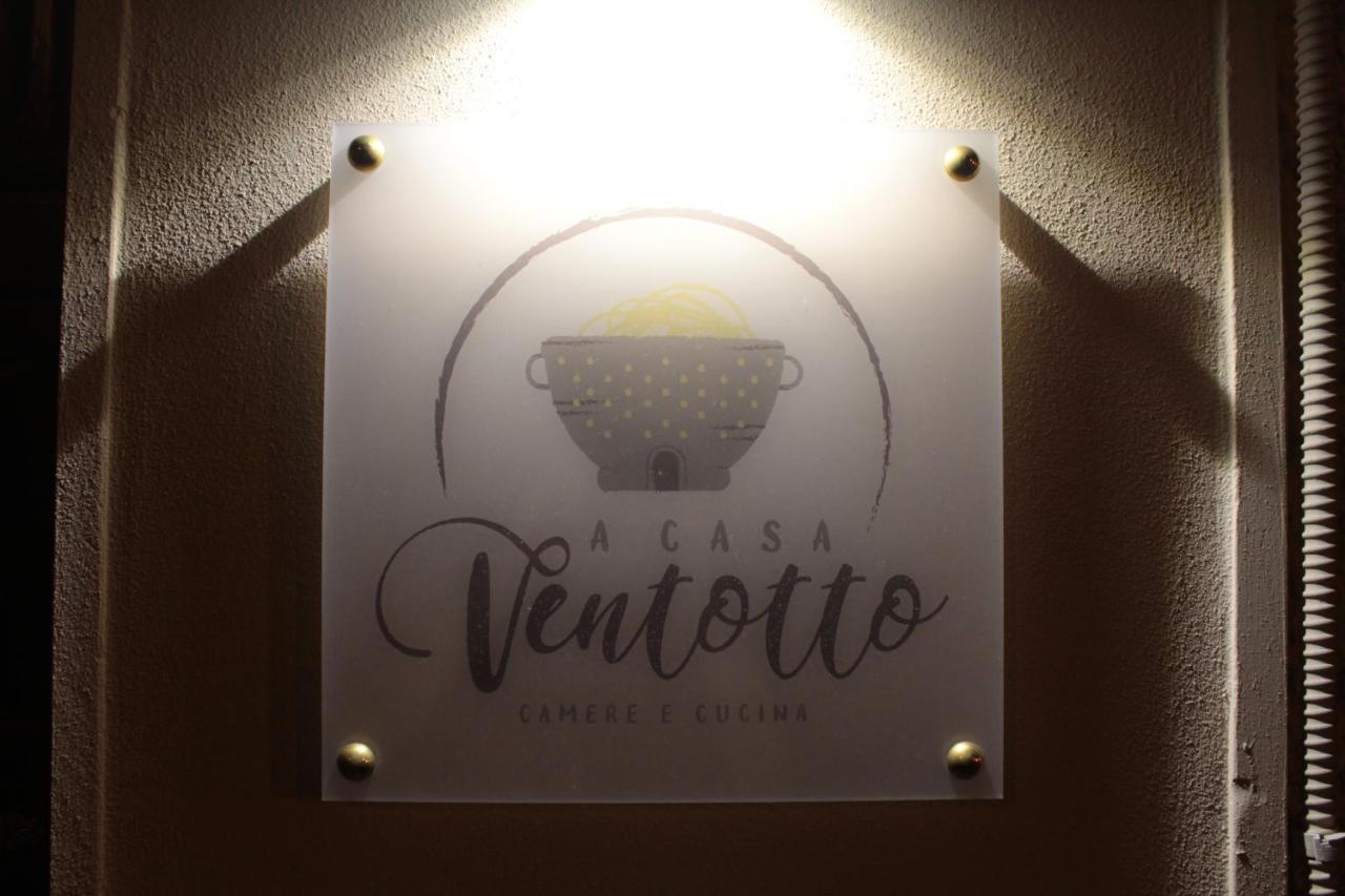 メザーニェ A Casa Ventotto Bed & Breakfast エクステリア 写真